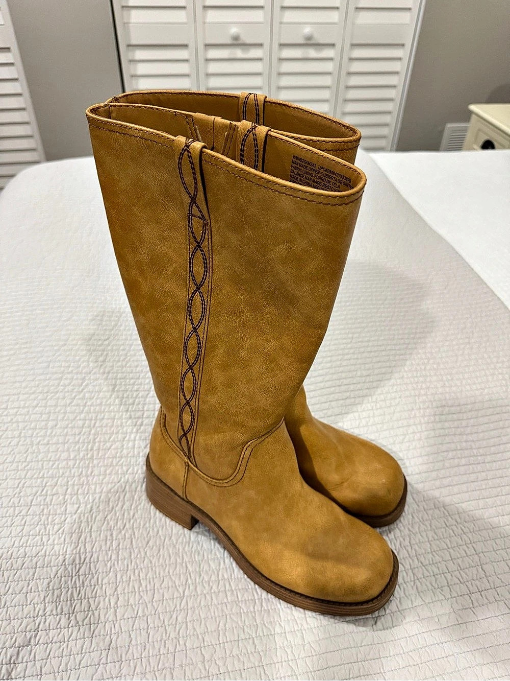 No Boundaries Women's Campus Tan Tall Boots US 10